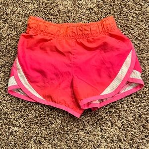 Girls Old Navy active shorts